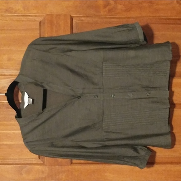 Christopher & Banks woman's size SP 3/4 sleeve lightweight nylon/rayon top - Picture 7 of 12